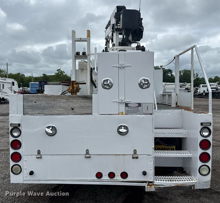 image for item EG5862 2012 Freightliner Business Class M2 Crew Cab utility / service truck