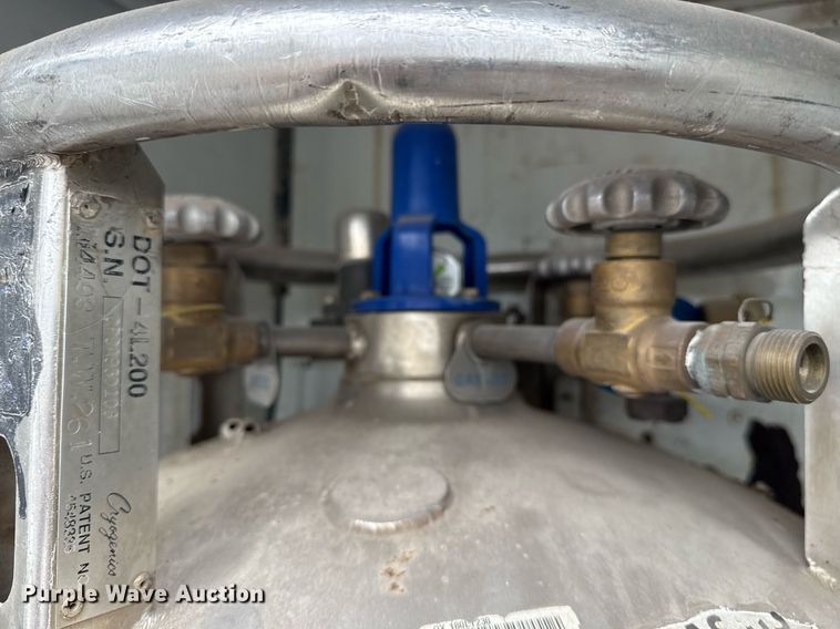 image for item EG5862 2012 Freightliner Business Class M2 Crew Cab utility / service truck