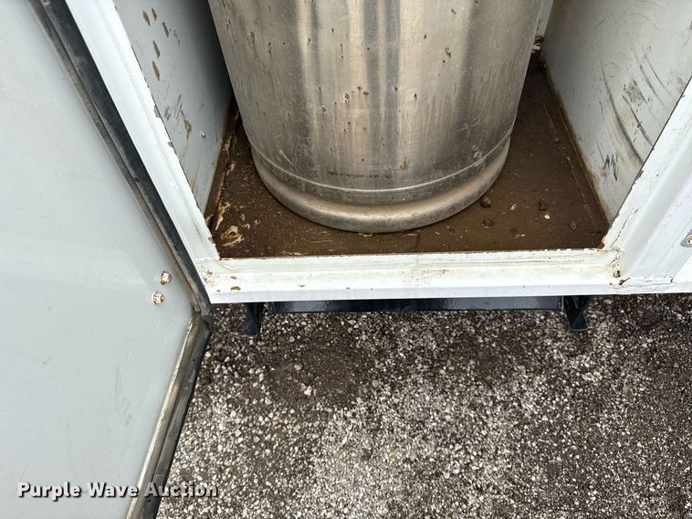 image for item EG5862 2012 Freightliner Business Class M2 Crew Cab utility / service truck