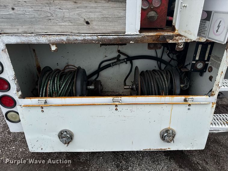 image for item EG5862 2012 Freightliner Business Class M2 Crew Cab utility / service truck