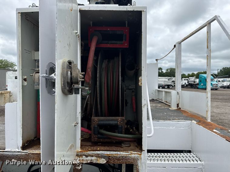 image for item EG5862 2012 Freightliner Business Class M2 Crew Cab utility / service truck