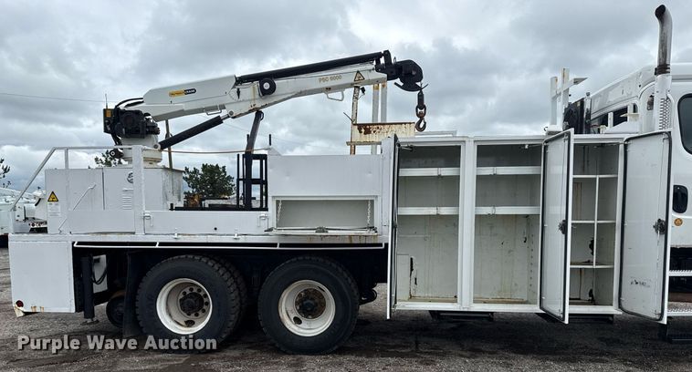 image for item EG5862 2012 Freightliner Business Class M2 Crew Cab utility / service truck