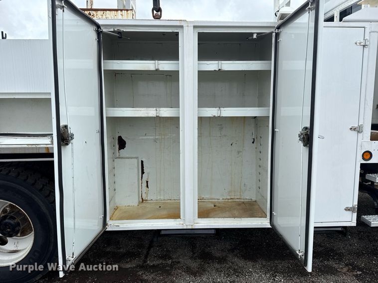 image for item EG5862 2012 Freightliner Business Class M2 Crew Cab utility / service truck