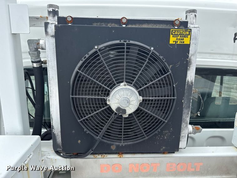 image for item EG5862 2012 Freightliner Business Class M2 Crew Cab utility / service truck