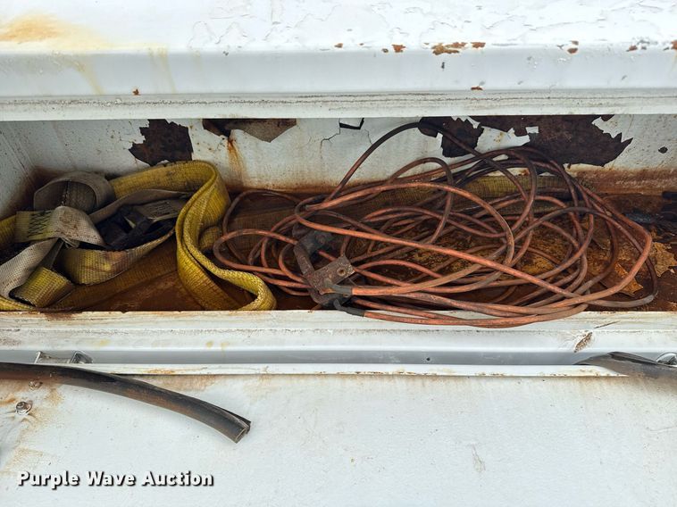 image for item EG5862 2012 Freightliner Business Class M2 Crew Cab utility / service truck