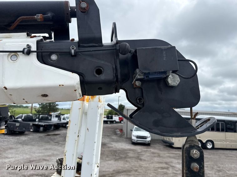 image for item EG5862 2012 Freightliner Business Class M2 Crew Cab utility / service truck