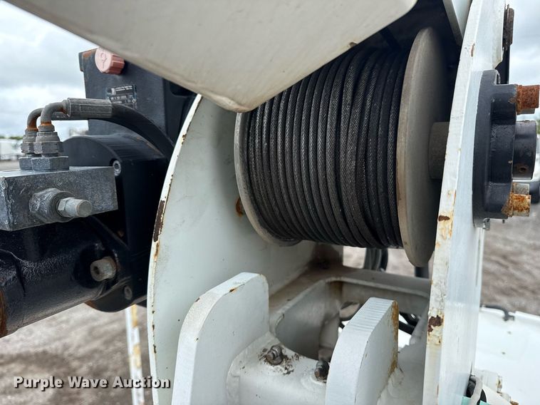 image for item EG5862 2012 Freightliner Business Class M2 Crew Cab utility / service truck