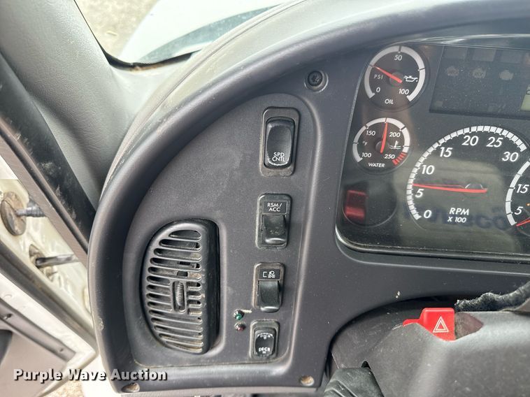 image for item EG5862 2012 Freightliner Business Class M2 Crew Cab utility / service truck