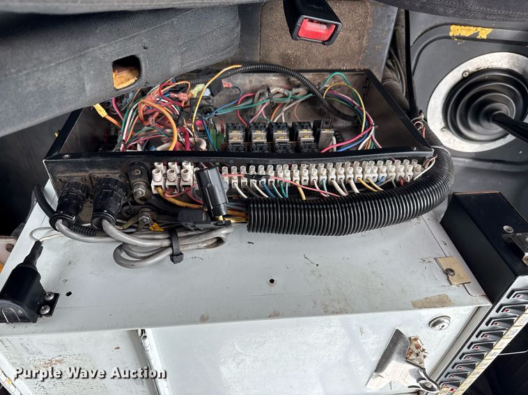 image for item EG5862 2012 Freightliner Business Class M2 Crew Cab utility / service truck