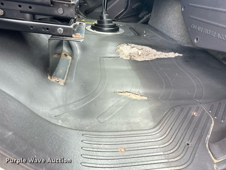 image for item EG5862 2012 Freightliner Business Class M2 Crew Cab utility / service truck