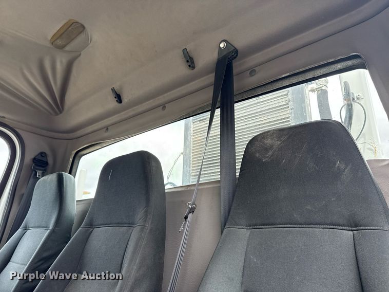 image for item EG5862 2012 Freightliner Business Class M2 Crew Cab utility / service truck