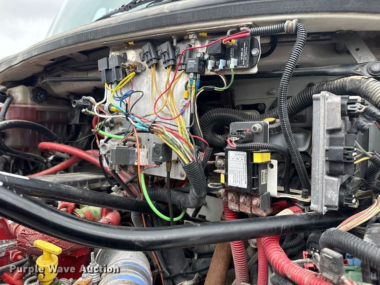 image for item EG5862 2012 Freightliner Business Class M2 Crew Cab utility / service truck