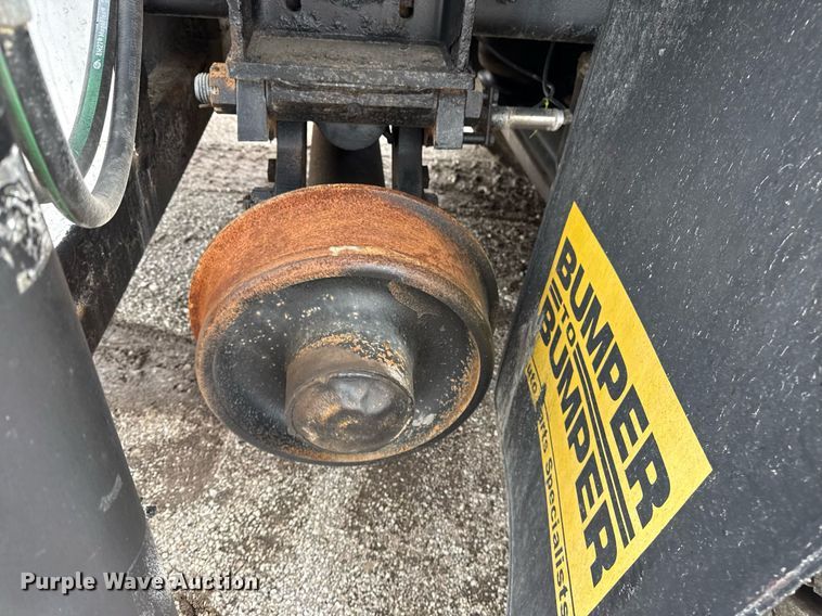 image for item EG5862 2012 Freightliner Business Class M2 Crew Cab utility / service truck