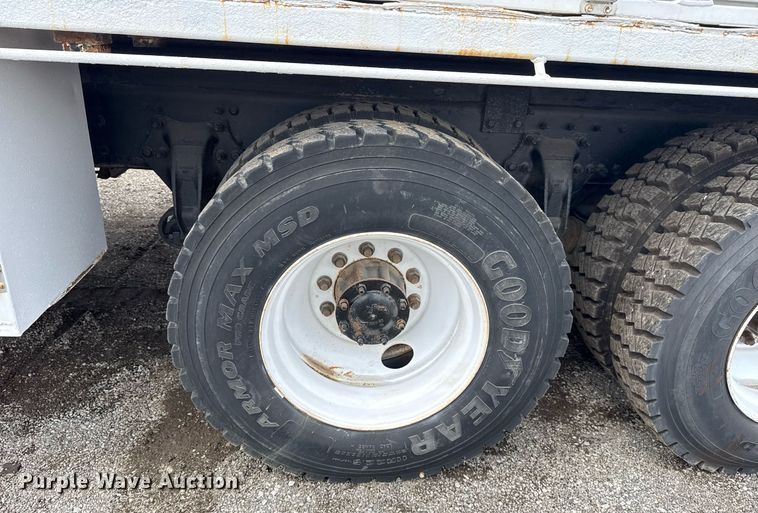 image for item EG5862 2012 Freightliner Business Class M2 Crew Cab utility / service truck