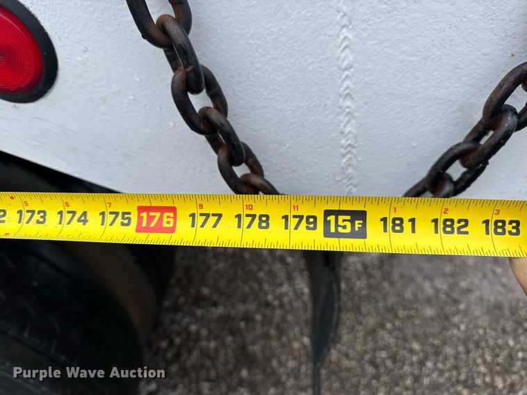 image for item EG5864 1989 International F-9370 dump truck