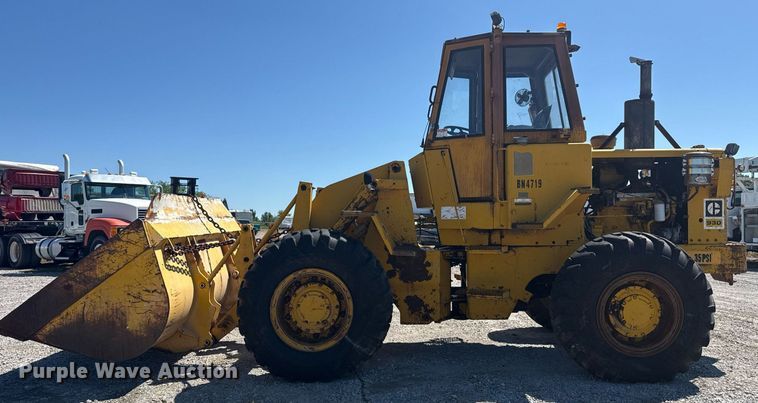 image for item EG5874 1978 Caterpillar 930 wheel loader