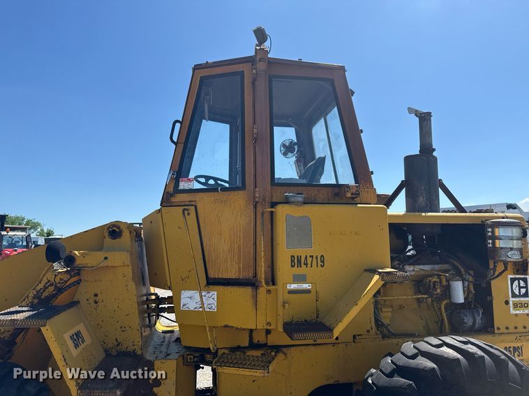 image for item EG5874 1978 Caterpillar 930 wheel loader