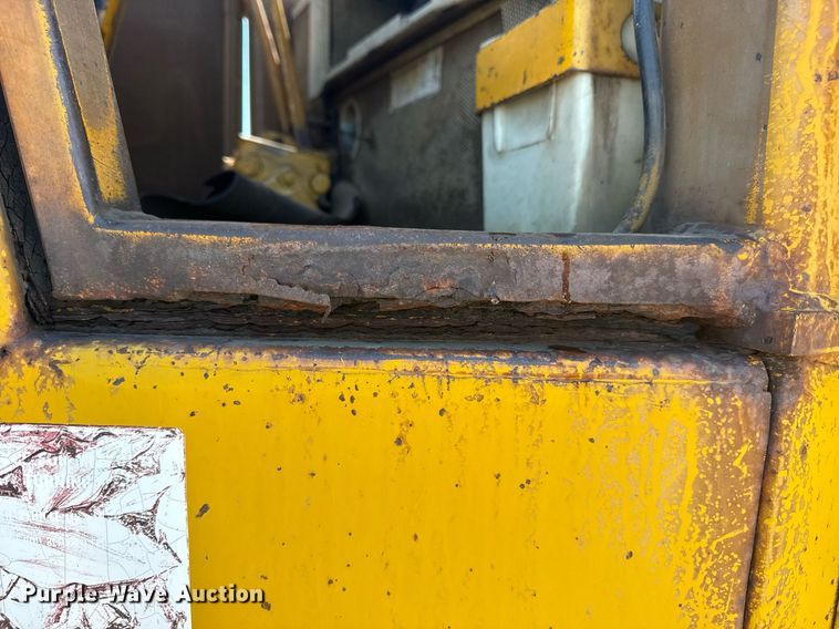 image for item EG5874 1978 Caterpillar 930 wheel loader