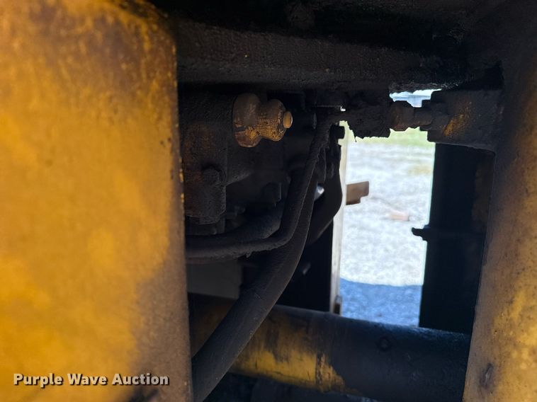 image for item EG5874 1978 Caterpillar 930 wheel loader