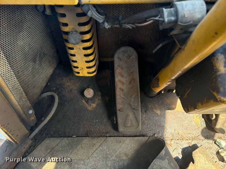 image for item EG5874 1978 Caterpillar 930 wheel loader
