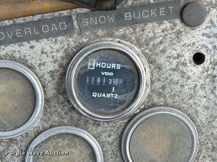 image for item EG5874 1978 Caterpillar 930 wheel loader