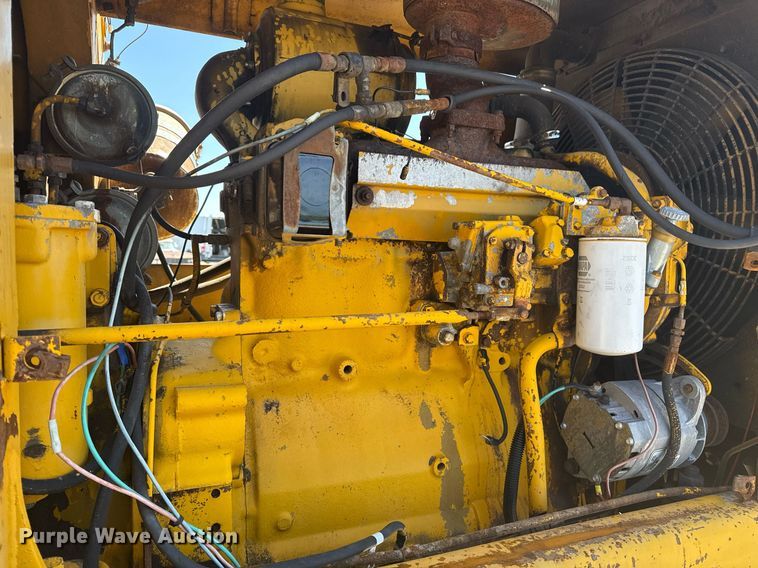 image for item EG5874 1978 Caterpillar 930 wheel loader