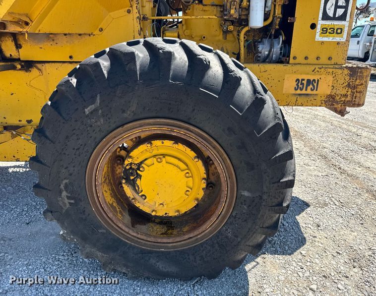 image for item EG5874 1978 Caterpillar 930 wheel loader