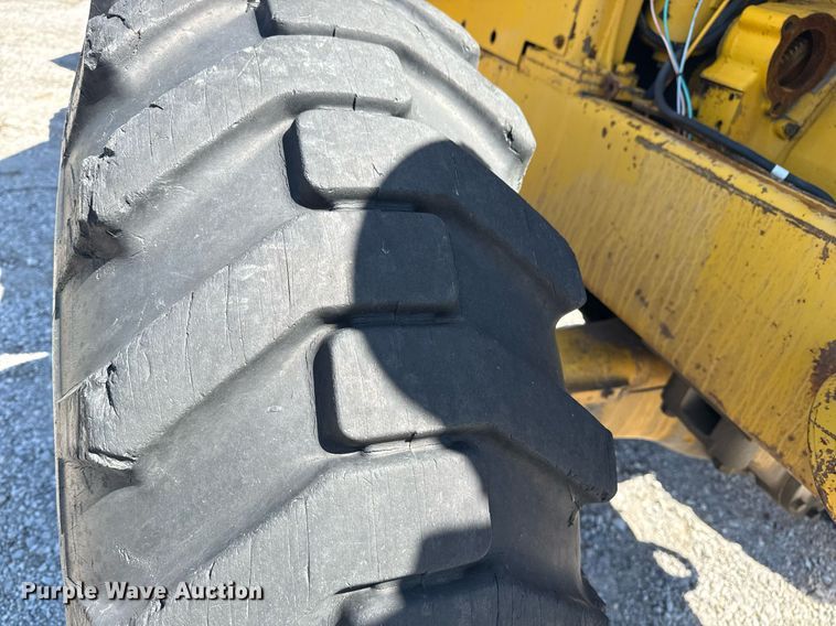 image for item EG5874 1978 Caterpillar 930 wheel loader