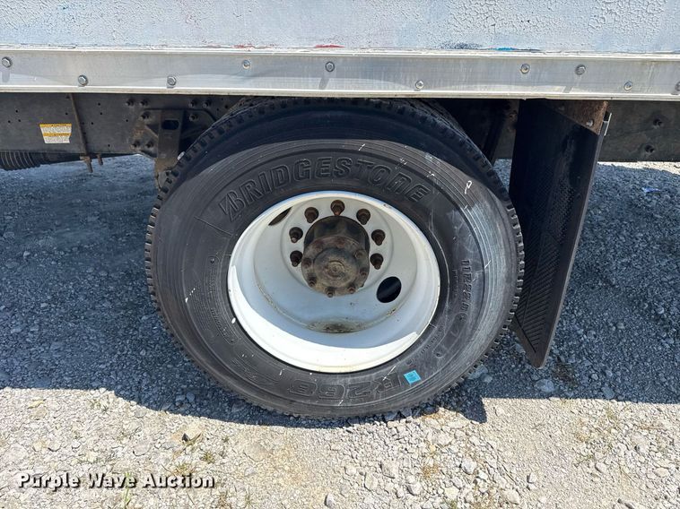 image for item EG5878 2013 Hino 338 box truck