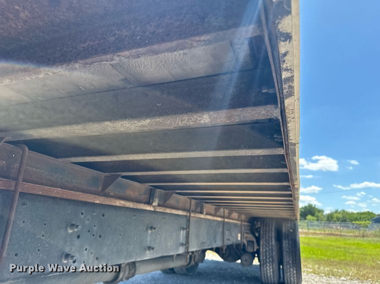 image for item EG5878 2013 Hino 338 box truck