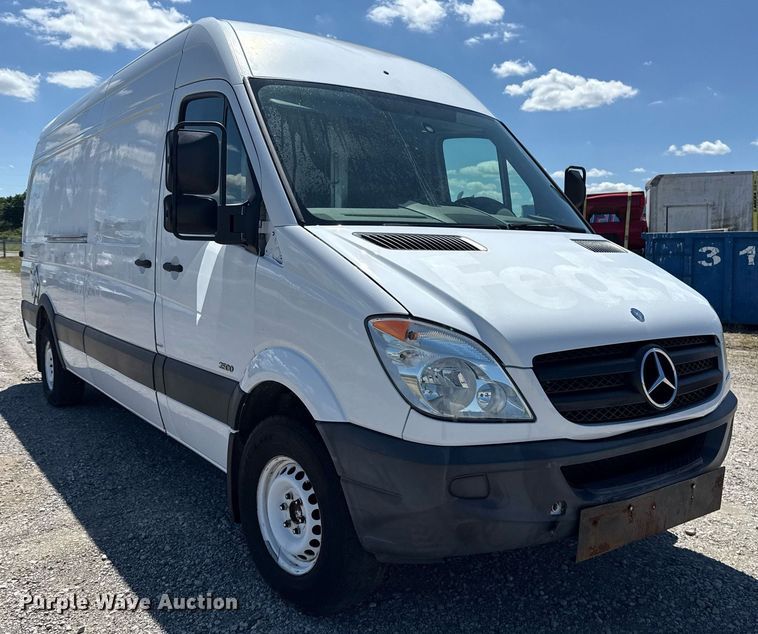 image for item EG5879 2012 Mercedes-Benz Sprinter 2500 delivery van