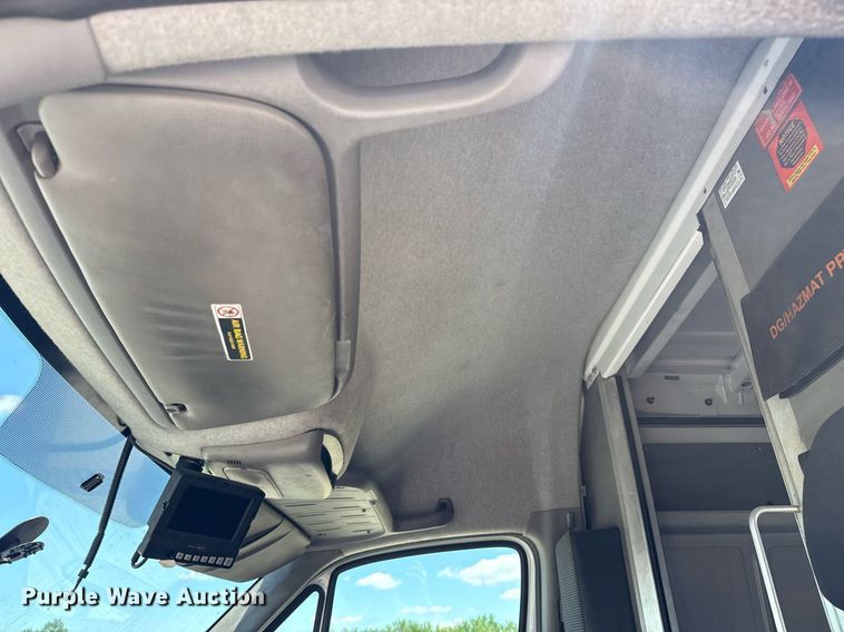 image for item EG5879 2012 Mercedes-Benz Sprinter 2500 delivery van