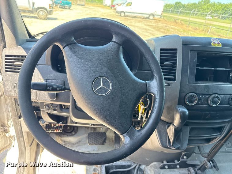 image for item EG5879 2012 Mercedes-Benz Sprinter 2500 delivery van