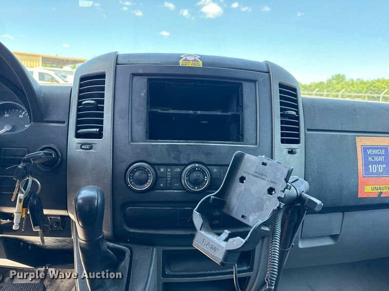 image for item EG5879 2012 Mercedes-Benz Sprinter 2500 delivery van