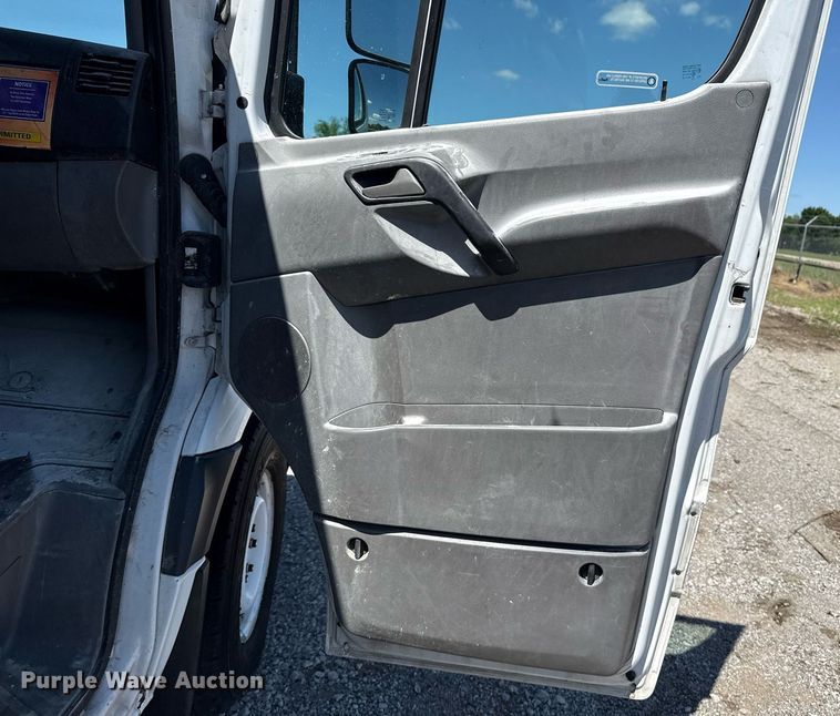 image for item EG5879 2012 Mercedes-Benz Sprinter 2500 delivery van