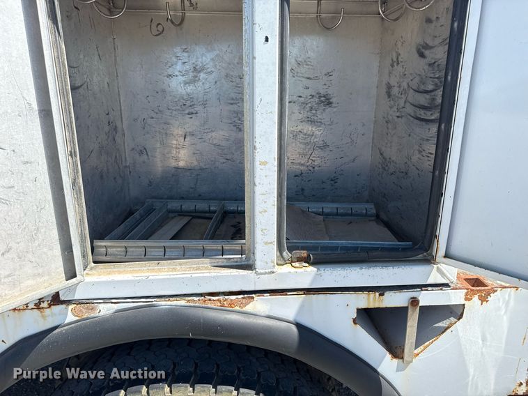 image for item EG5880 2008 Ford F750 Super Duty digger derrick truck