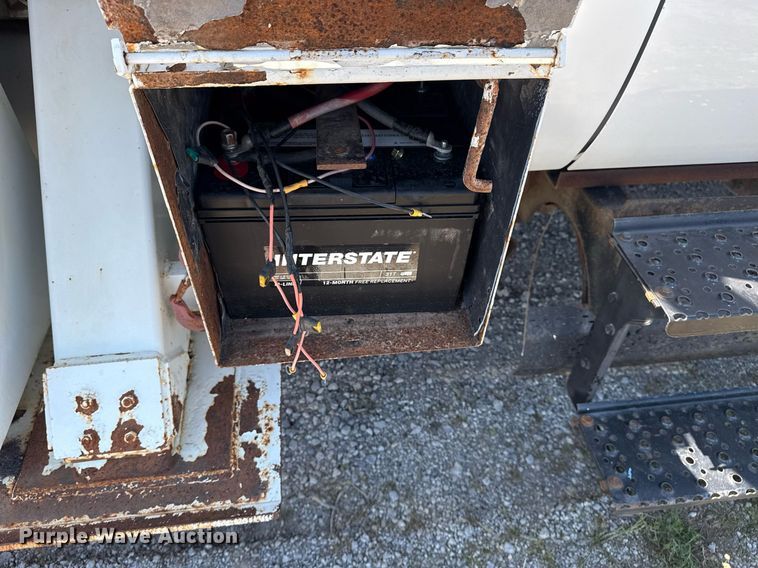 image for item EG5880 2008 Ford F750 Super Duty digger derrick truck