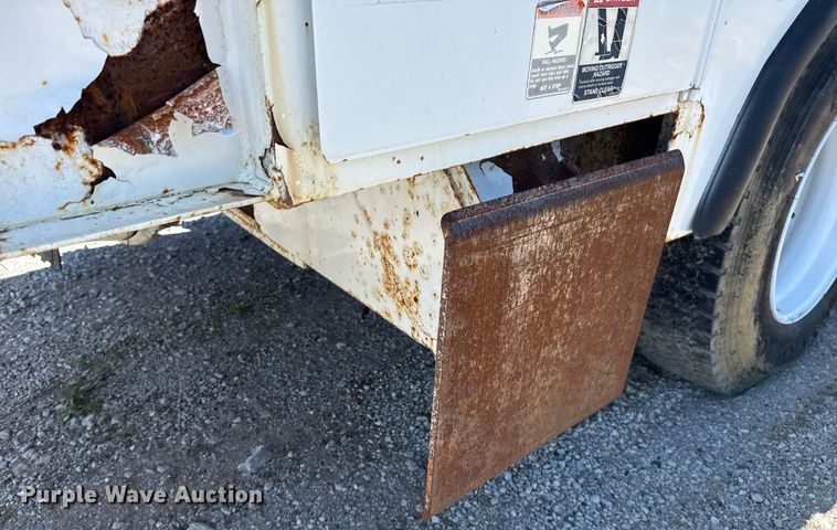 image for item EG5880 2008 Ford F750 Super Duty digger derrick truck