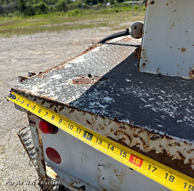 image for item EG5880 2008 Ford F750 Super Duty digger derrick truck