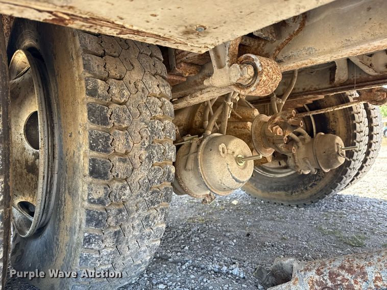 image for item EG5880 2008 Ford F750 Super Duty digger derrick truck