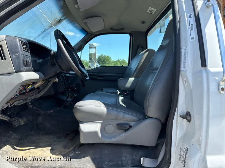 image for item EG5880 2008 Ford F750 Super Duty digger derrick truck