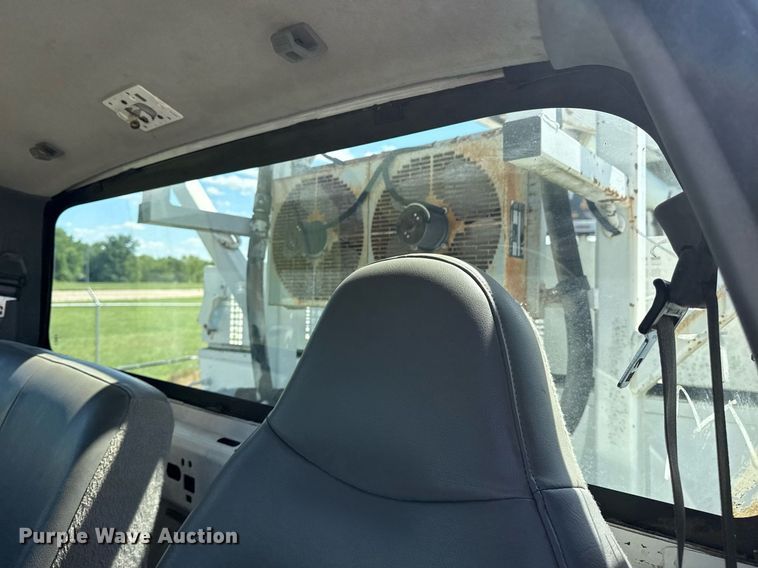 image for item EG5880 2008 Ford F750 Super Duty digger derrick truck