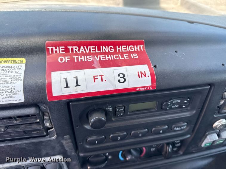 image for item EG5880 2008 Ford F750 Super Duty digger derrick truck