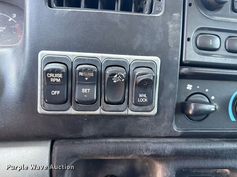 image for item EG5880 2008 Ford F750 Super Duty digger derrick truck