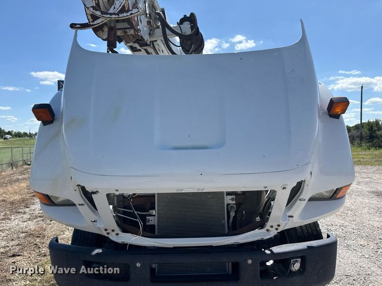 image for item EG5880 2008 Ford F750 Super Duty digger derrick truck