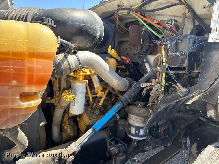 image for item EG5880 2008 Ford F750 Super Duty digger derrick truck