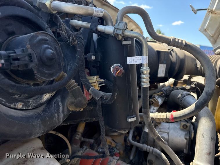 image for item EG5880 2008 Ford F750 Super Duty digger derrick truck