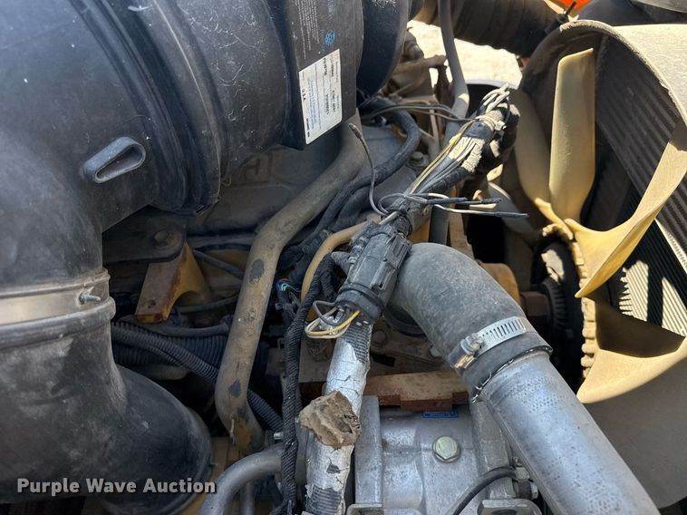 image for item EG5880 2008 Ford F750 Super Duty digger derrick truck