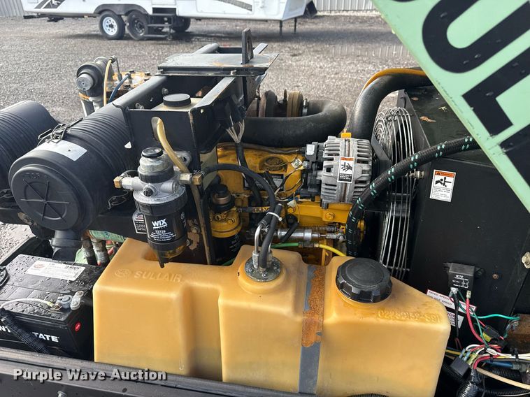 image for item EG5897 1985 Sullair 185 JD air compressor