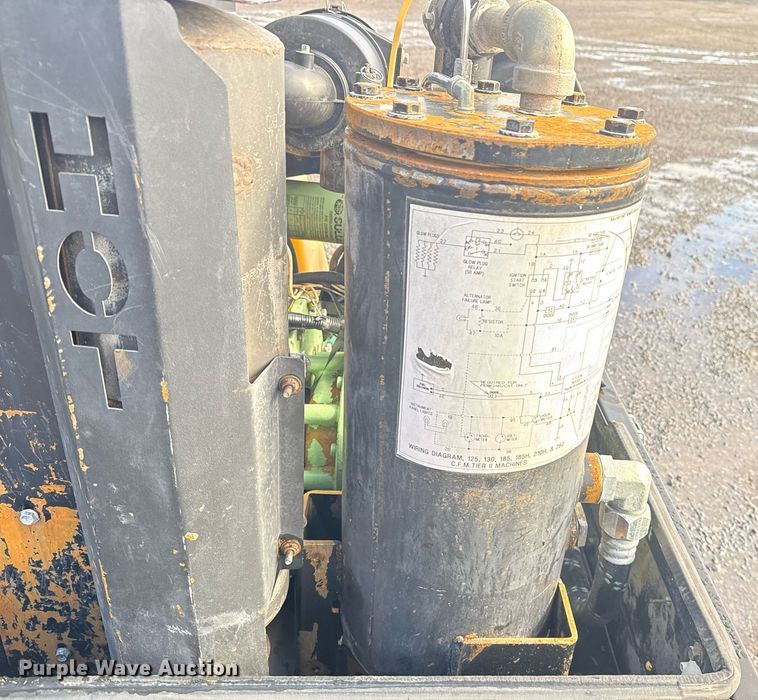 image for item EG5897 1985 Sullair 185 JD air compressor